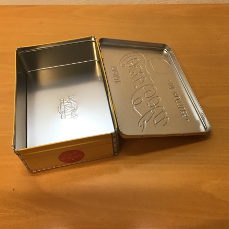 Metal dåse til opbevaring