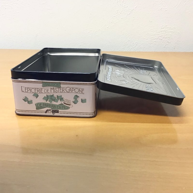 Fransk metaldåse til opbevaring