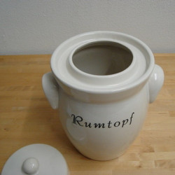 Rumtopf / romtopf